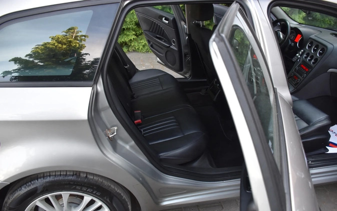 Alfa Romeo 159 cena 18999 przebieg: 173657, rok produkcji 2009 z Lwówek Śląski małe 781